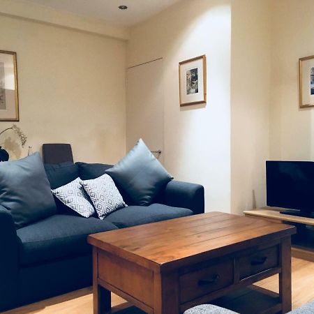 Large 2 Bedroom 2 Bathroom Apartment In Westminster ロンドン エクステリア 写真